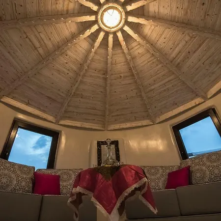 Milos Maison * Кос