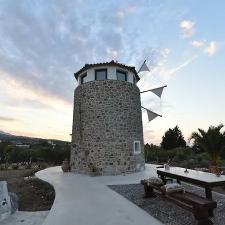 Milos Maison Апартаменты